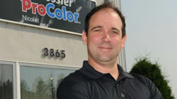Patrick Raymond of Carrossier ProColor Nicolet. Photo by Jean-Marie Savard, Le Carrossier.