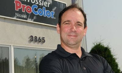 Patrick Raymond of Carrossier ProColor Nicolet. Photo by Jean-Marie Savard, Le Carrossier.