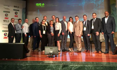 The Fix Auto team at IBIS 2017. From left: Terry Feehan, Head of Business Fix Auto Australia; David Lingham, Head of Business, Fix Auto World; Deon Smith, Fix Auto South Africa; Ted Andersen, NOVUS Glass USA; Ben Pugh, Brand Manager, Fix Auto World; Stephanie Corrente, Communications & PR Manager, Fix Auto World; Jean Charles Dupuis, COO, Fix Auto Canada; Sue Parkinson, Fix Auto World; Daniel Hogg, CFO, Fix Auto World; Julie Pagé, CDPQ; Stéphane Léveillé, CDPQ; Gabrielle Comtois, VP Finance, Fix Auto World; Steve Leal, President, Fix Auto World; Carl Brabander, VP Marketing, Fix Auto World; Nick Spiers, Operations Manager, Fix Auto World and Malcolm Rajah, CEO, Fix Auto South Africa.
