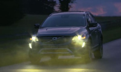 Testing conducted by IIHS shows that most midsize SUV headlights are simply not very good. Only two models tested had headlights that earned a 'good' rating, the 2017 Volvo XC60 (shown here) and the 2017 Hyundai Sante Fe.