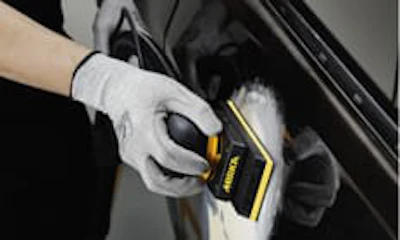 Mirka said its design team has been able to reduce the weight, size and height of the sander, providing customers with a “compact, lightweight and easy to use tool.”