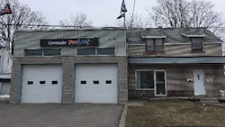 The Carrossier ProColor Maître de Retouche in Dorval.