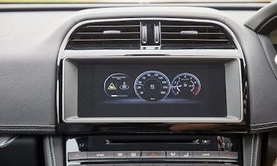 images_connected_car