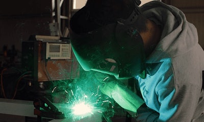 Car-O-Liner’s new CTR 9 automatic welder is designed to allow welders to work efficiently without getting tired.