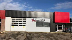 images_CARSTAR_Calgary_Bowness_Exterior