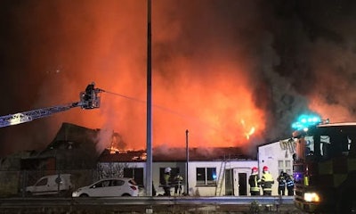 images_auto_shop_on_fire