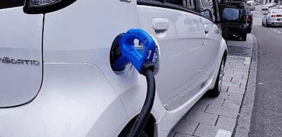 evav