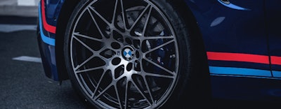 car top banner img