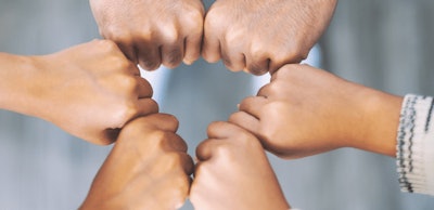 fists img