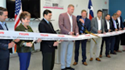 Seguin_ribbon_cutting
