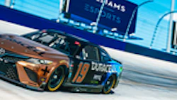 DURACELL_BECOMES_TITLE_PARTNER_OF_WILLIAMS_ENASCAR_TEAM