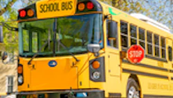 Blue_Bird_electric_bus_in_neighborhood_06-2022