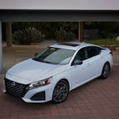 2023_Nissan_Altima-29