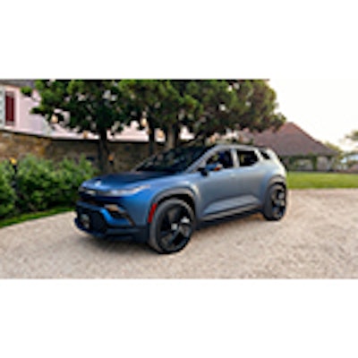 Fisker_Ocean_Big_Sur_Blue_Front_Paris