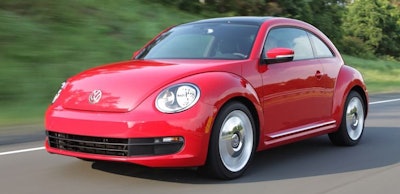 774726-2015-vw-beetle