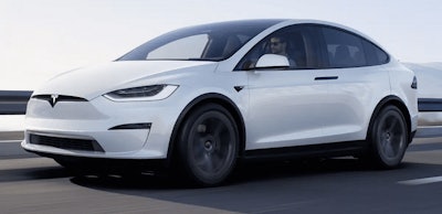 Model-X-Social . jpg