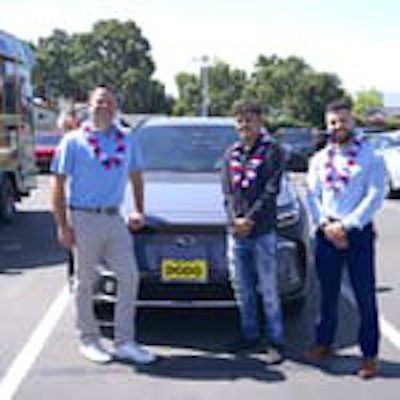 DGDG_VP_of_Sales_Jeff_Pettitt_Capitol_Subaru_General_Sales_Manager_Fernando_Roque_Make-A-Wish
