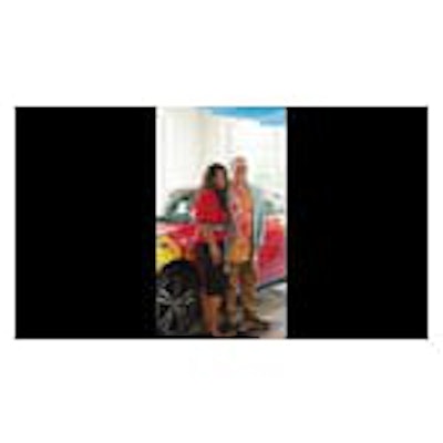 SpeedPro_Turns_Cars_into_Canvases_for_Visionary_Artist_Jumper_Maybach