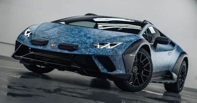 The Huracan Sterrato Opera Unica.