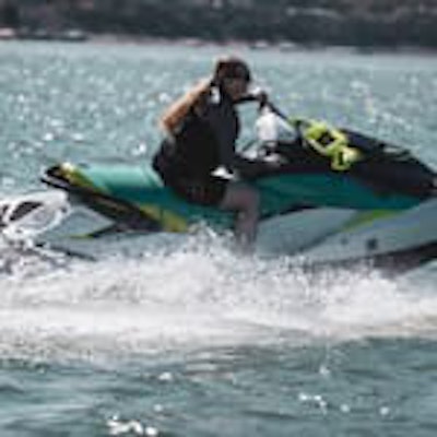 03_PWC_zrs_3498