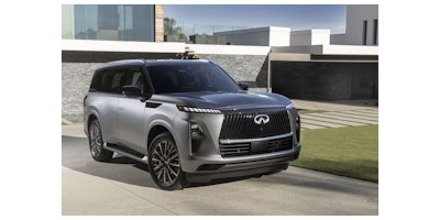 2025_INFINITIQX80_image1