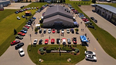 C Sn Car Show