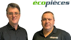 Two professional men posing for a corporate portrait with écopieces logo displayed above